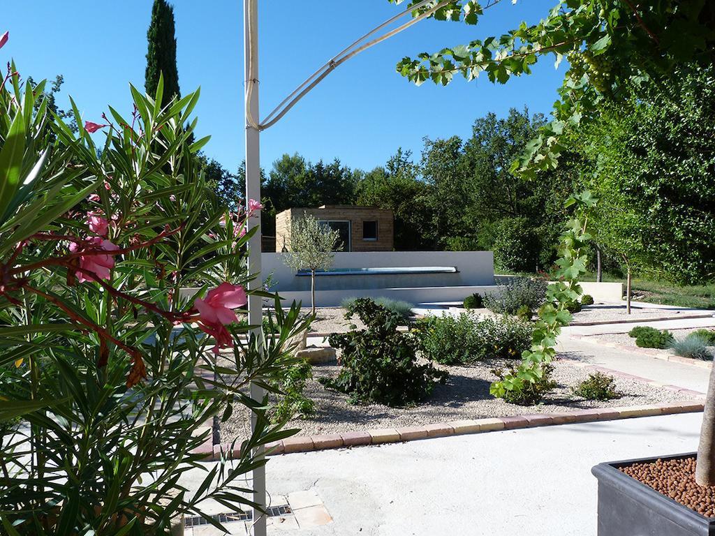 Le Mas De Pie Caud Bed & Breakfast Rognes Exterior photo